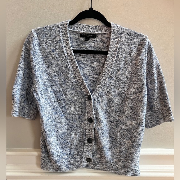 Banana Republic Sweaters - Banana Republic Cropped Knit Cardigan | Medium